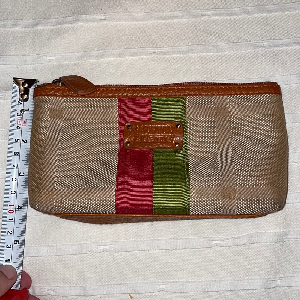 Hampton Collection | small makeup bag